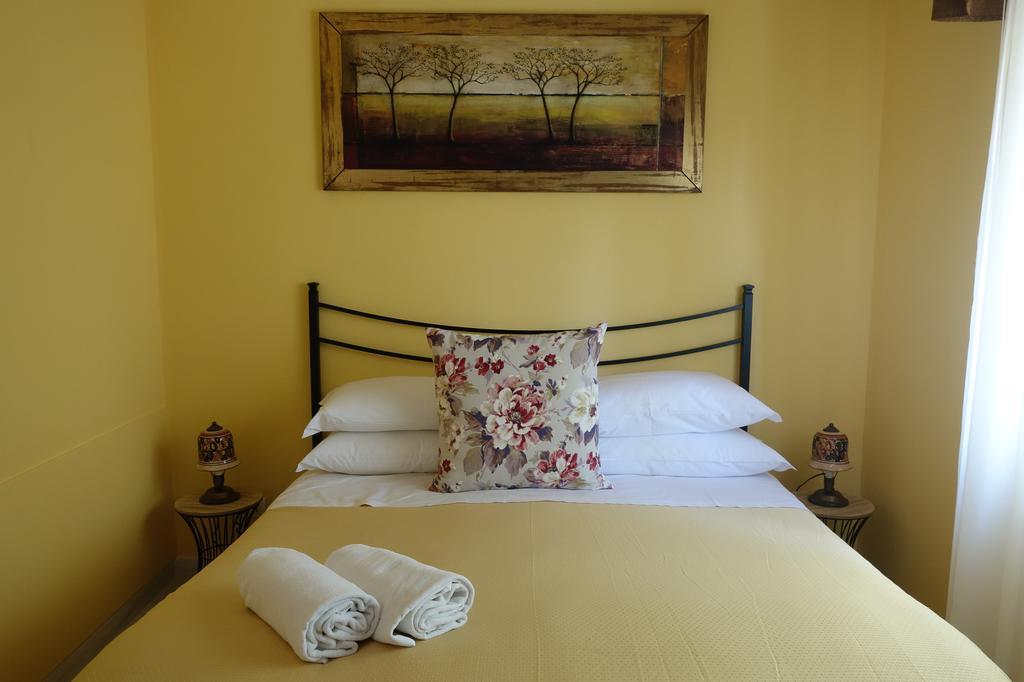 B&B Villa Palici Giardini Naxos Bagian luar foto